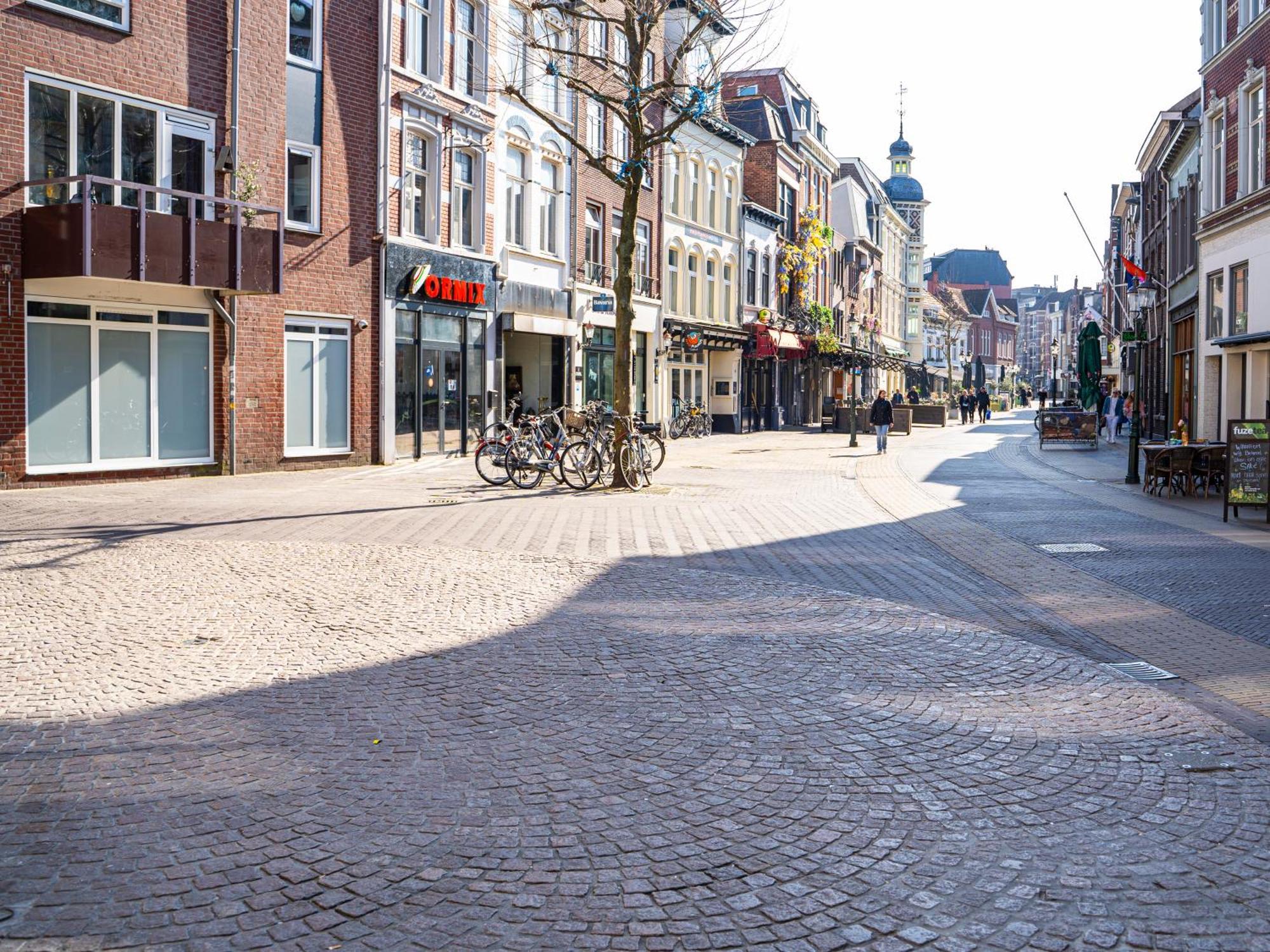 Parade Elluf Venlo Esterno foto